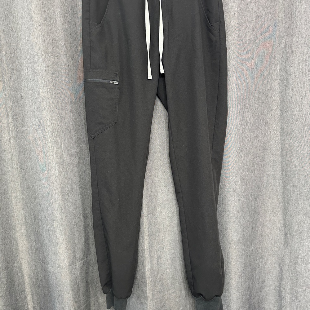 Figs Womens small Tall Black Jogger Pants